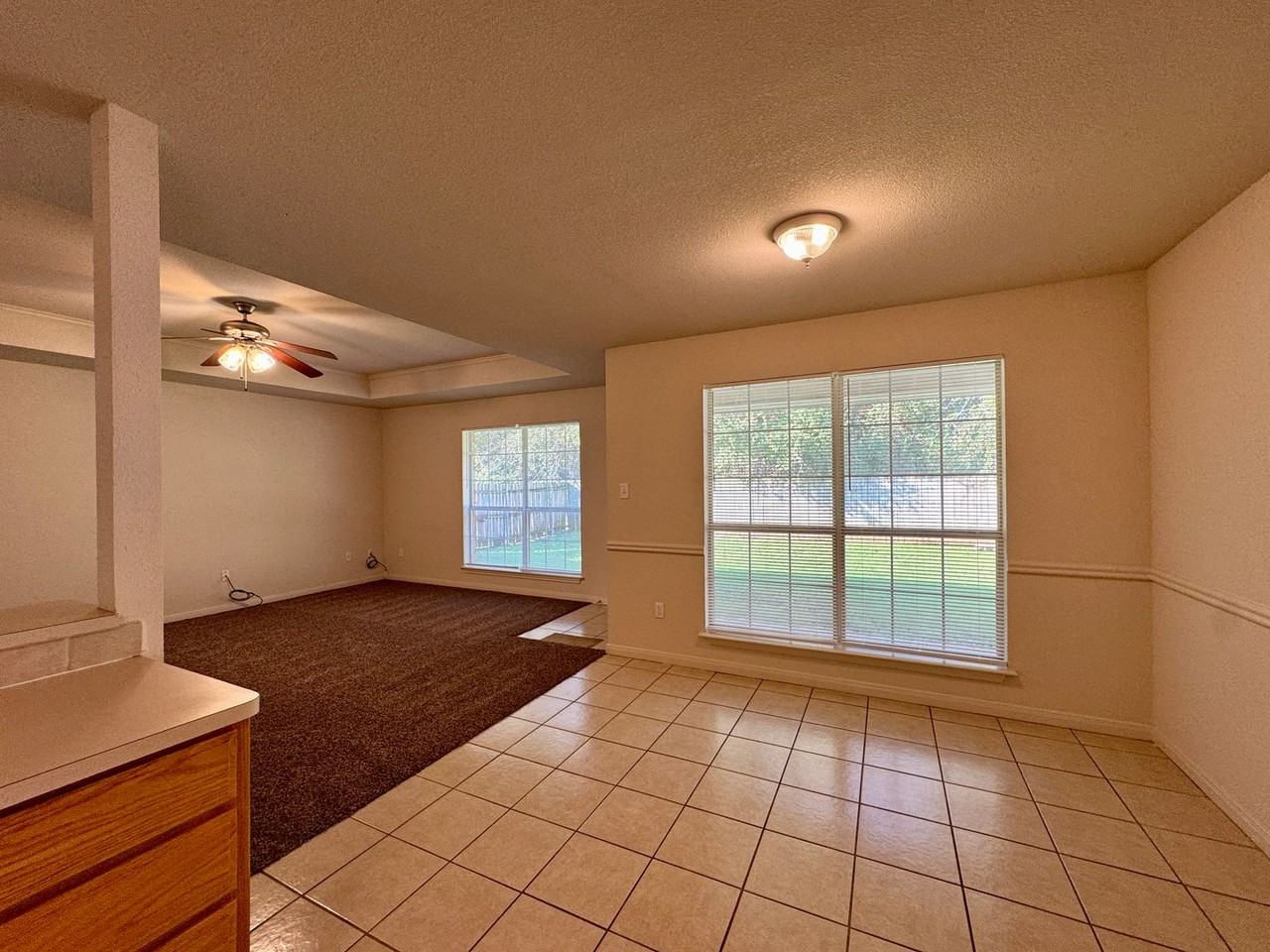 10204 Hyacinth Lane - Photo 7 of 13