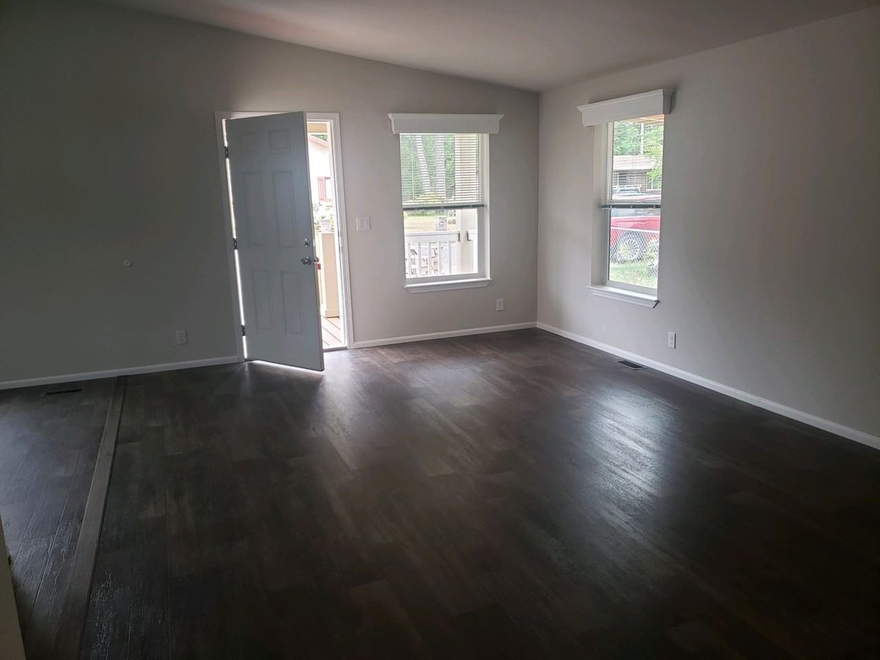 47719 Fairy Glen Drive - Photo 2 of 14