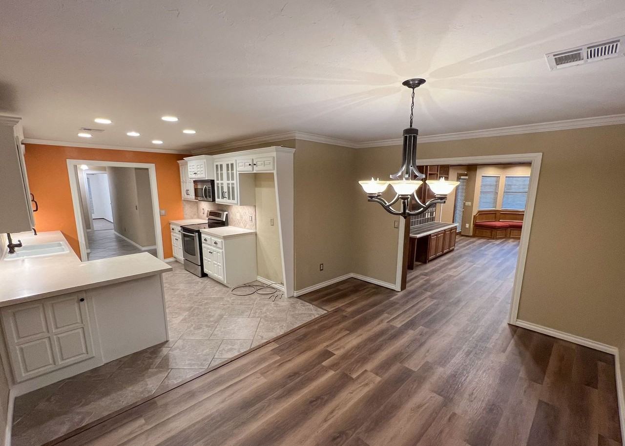 14008 Apache Drive - Photo 3 of 16