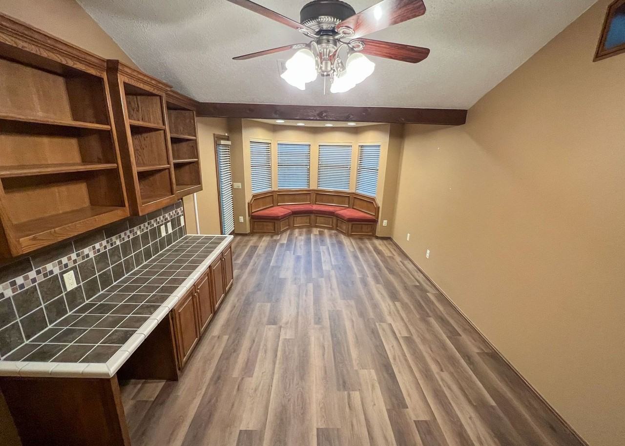 14008 Apache Drive - Photo 6 of 16