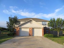 featured image of 3103 Yaupon Road