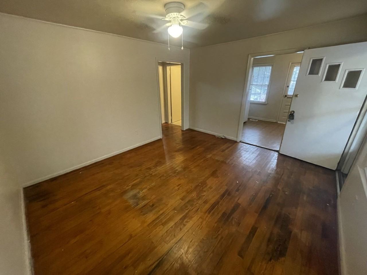 429 Rose Lane - Photo 4 of 13