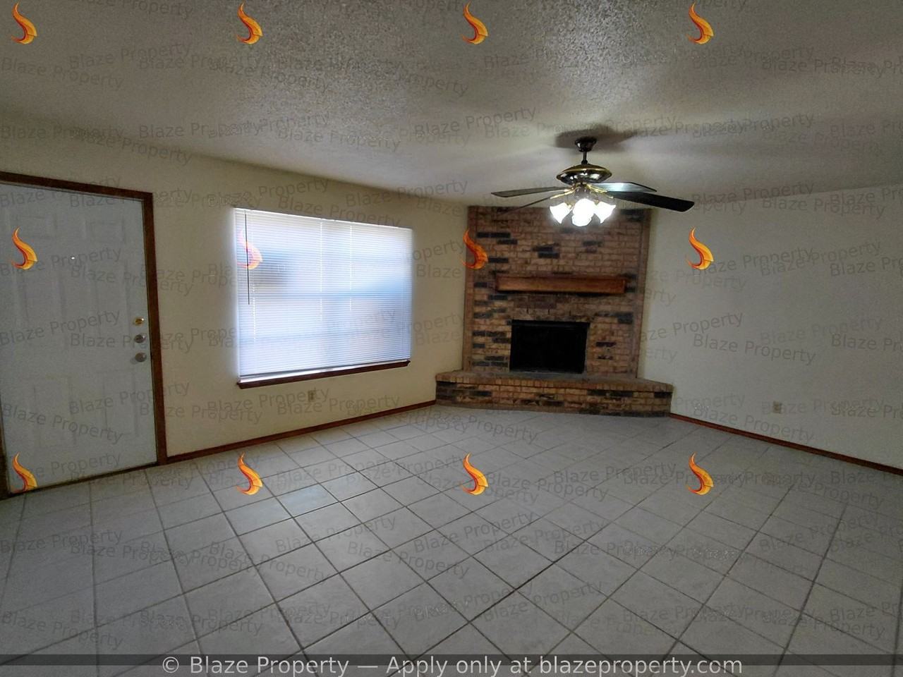 5226 Royce Drive - Photo 2 of 20