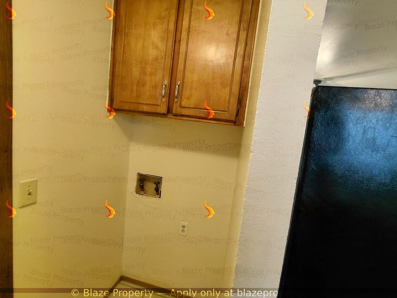 5226 Royce Drive - Photo 6 of 20