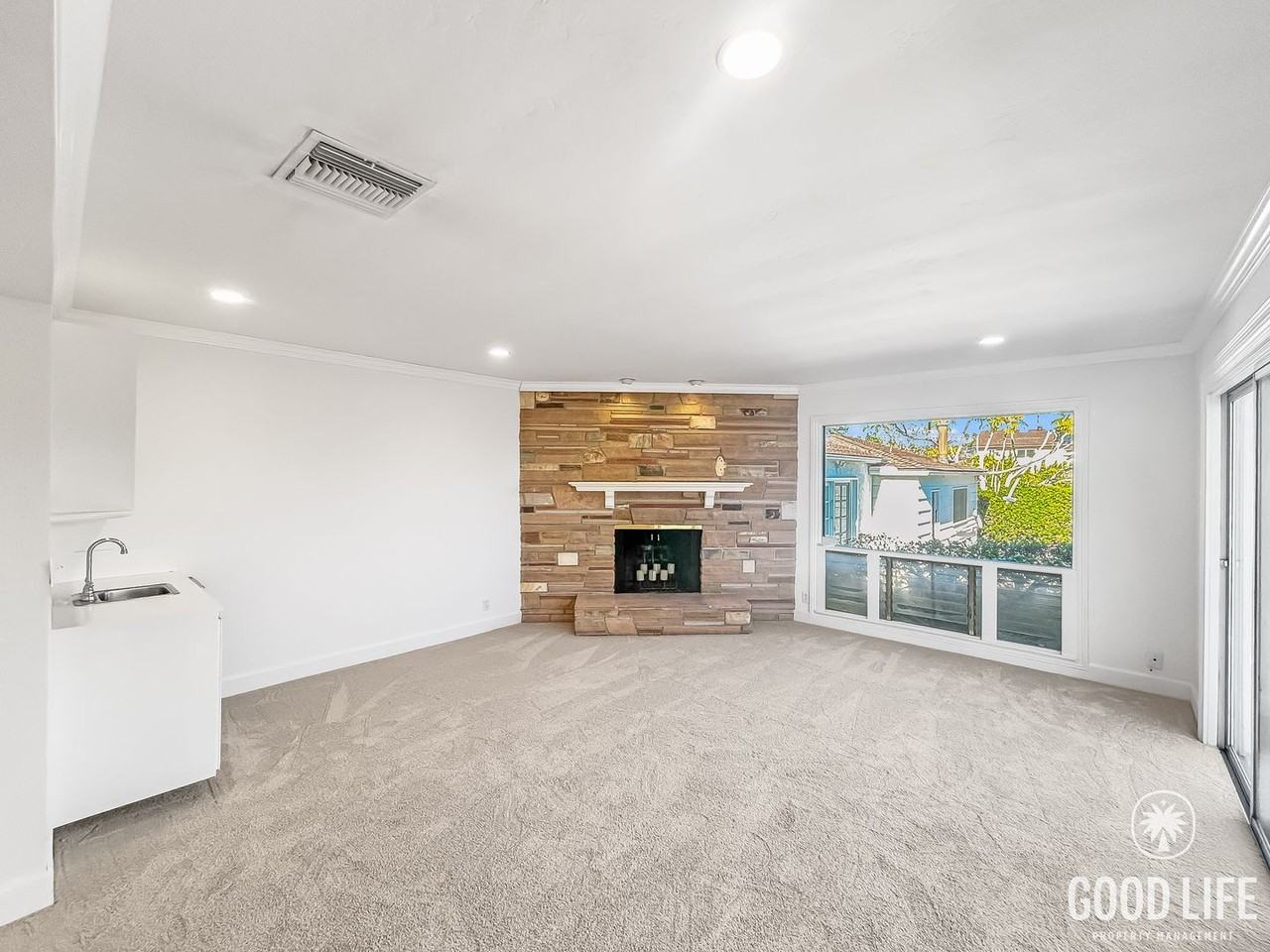 4270 Del Monte Avenue - Photo 5 of 34