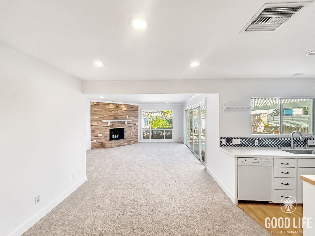 4270 Del Monte Avenue - Photo 6 of 34