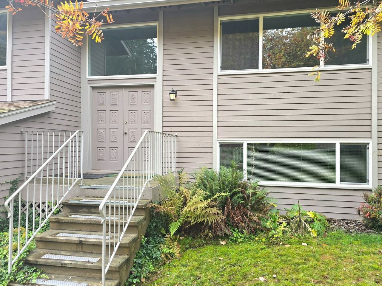 19711 41st Ave Ne - Photo 2 of 31