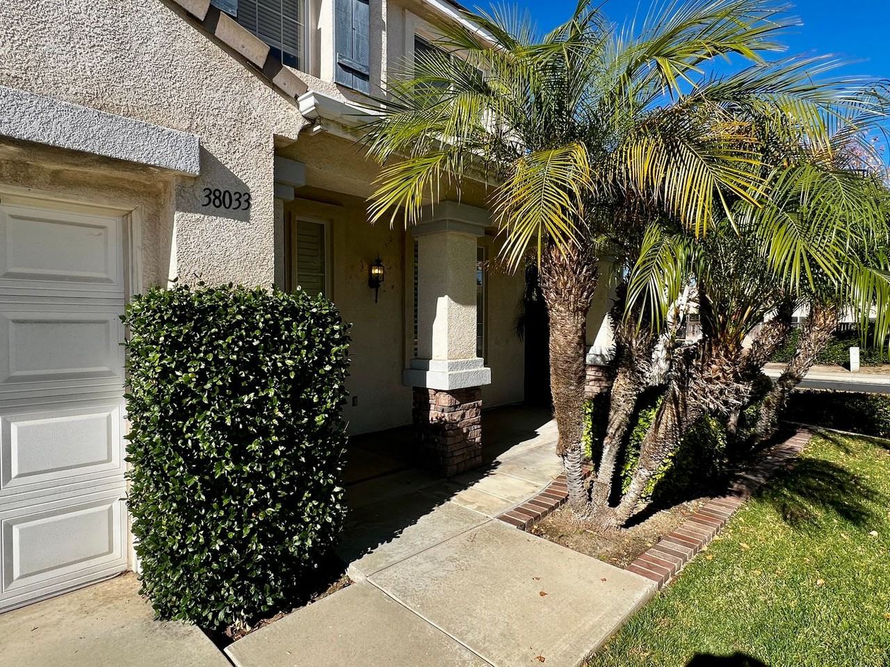 38033 Augusta Drive - Photo 4 of 50