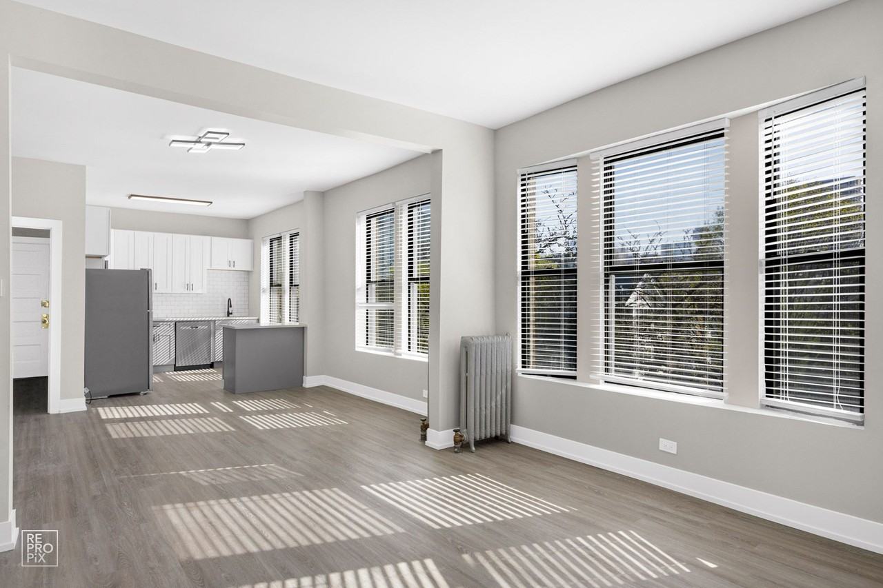 722 S Racine Ave 1200 W Lexington St Chicago, IL 60607 - Photo 7 of 37