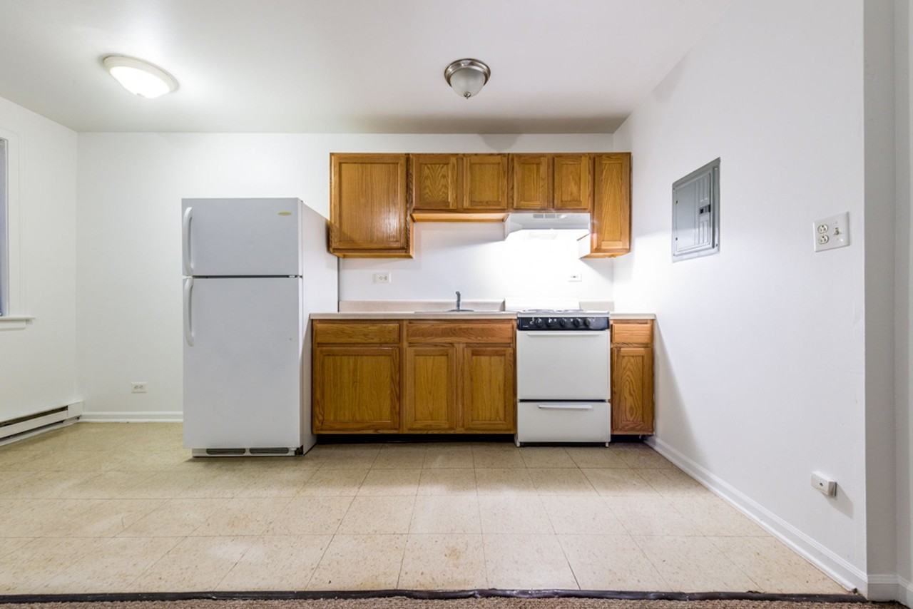 5957 W Madison - Photo 6 of 33