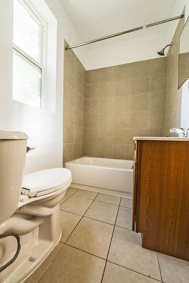 723-25 N Central Ave Chicago, IL 60644 - Photo 3 of 20