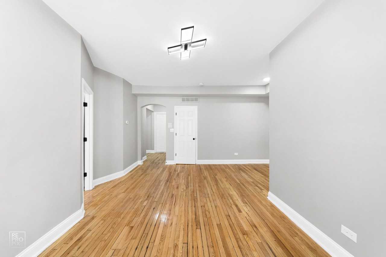 5832 W North Ave Chicago, IL 60639 - Photo 3 of 21