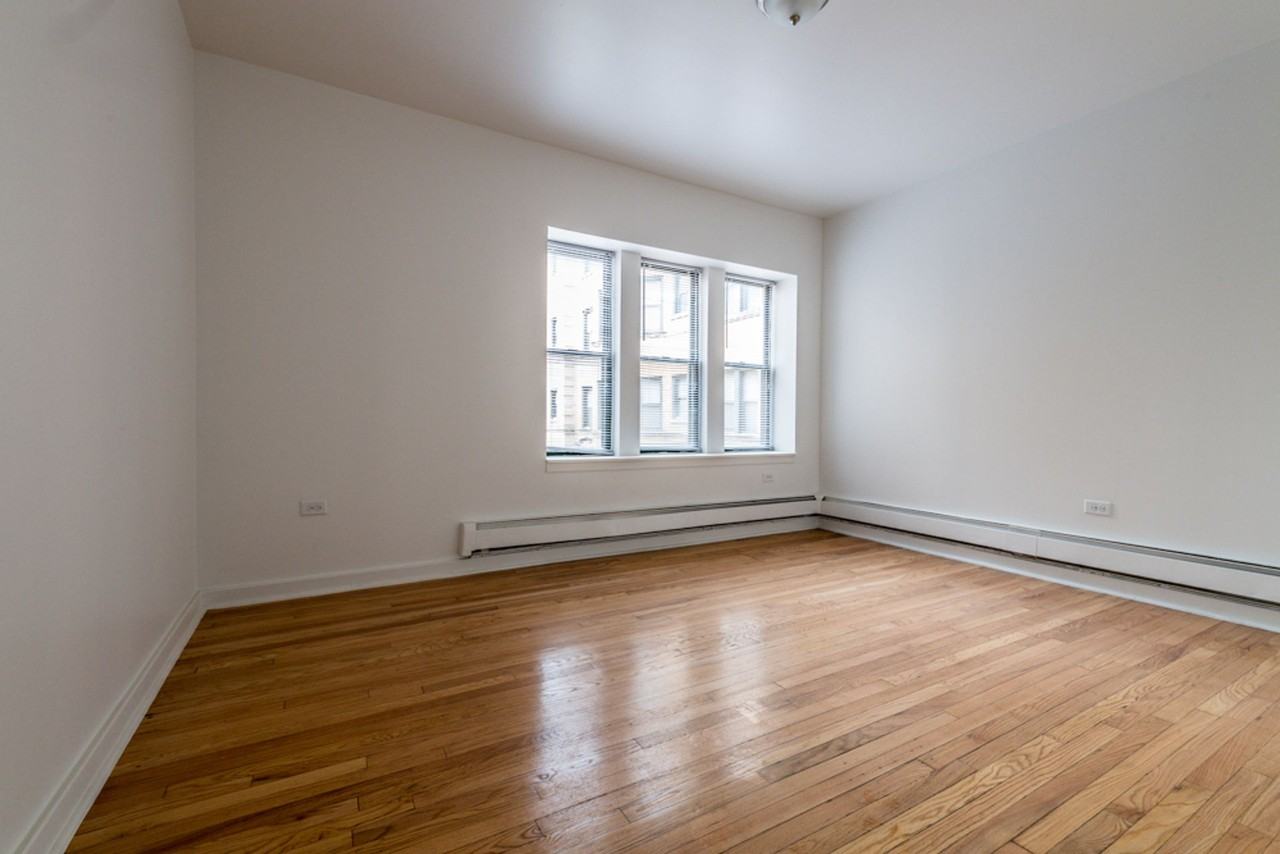 5036 W Quincy St - Photo 5 of 16