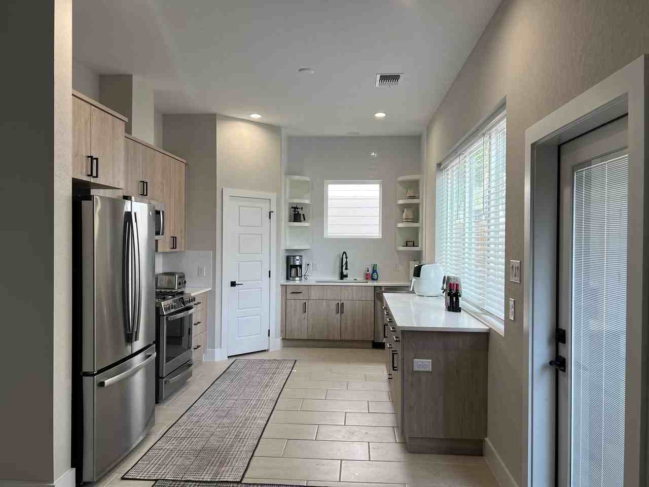 1618 Fawndale Lane - Photo 2 of 21