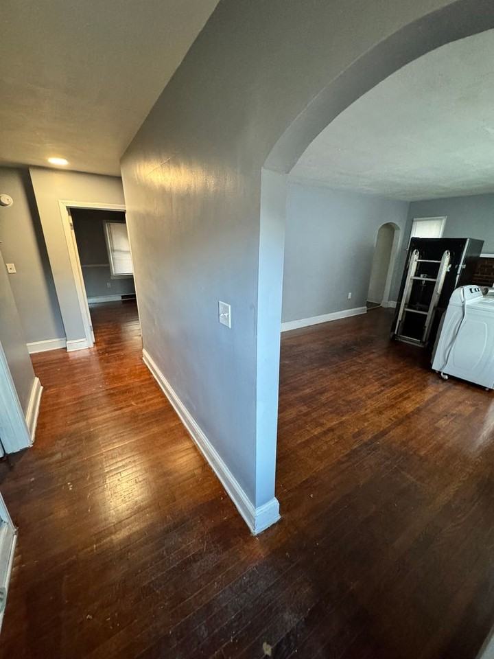 1920 Chuckatuck Avenue - Photo 2 of 21