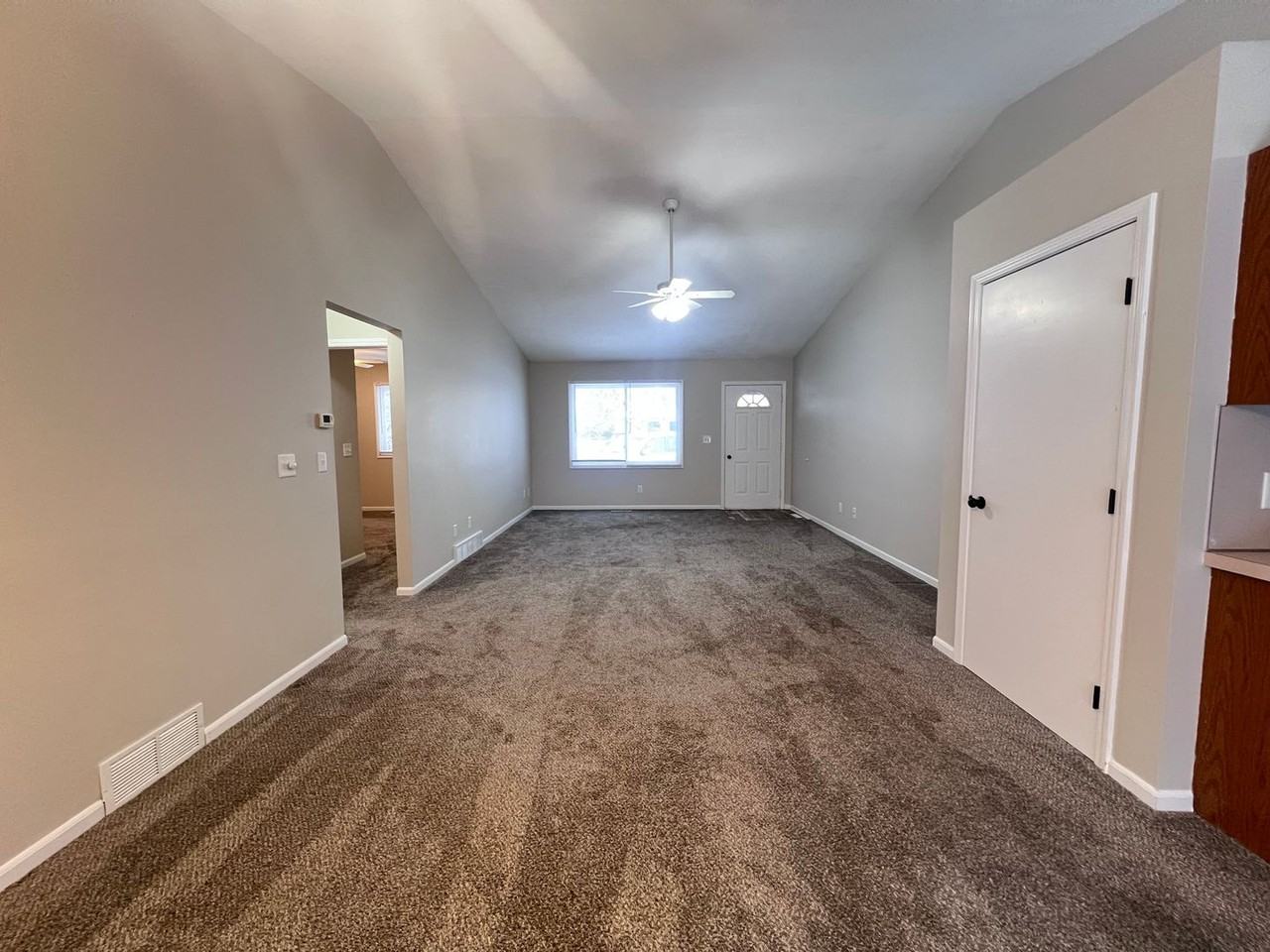 4493 Pleasantview Court Northeast - Photo 3 of 24