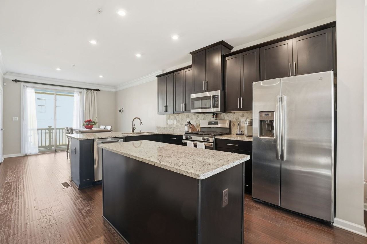 3702 Jamison Street Northeast - Photo 4 of 30