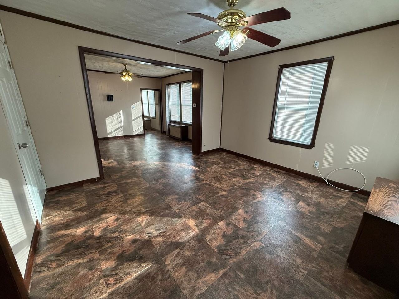 621 Springfield Street - Photo 6 of 21