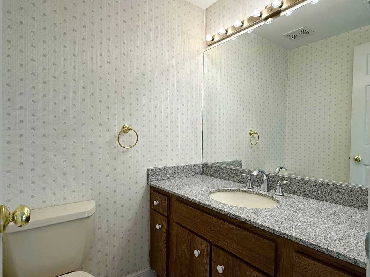 71 Oak Knoll Drive - Photo 4 of 22