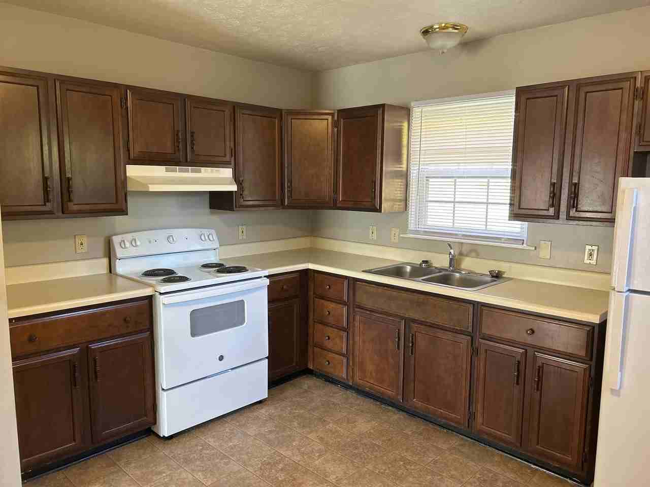 MeadowHeights - Photo 5 of 15