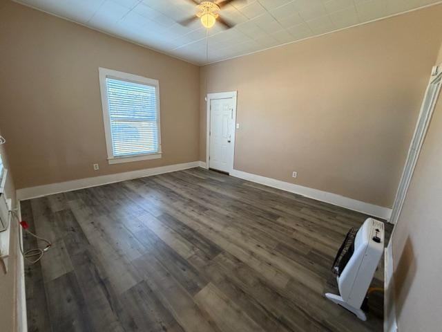 1611 Elizabeth Avenue - Photo 2 of 6