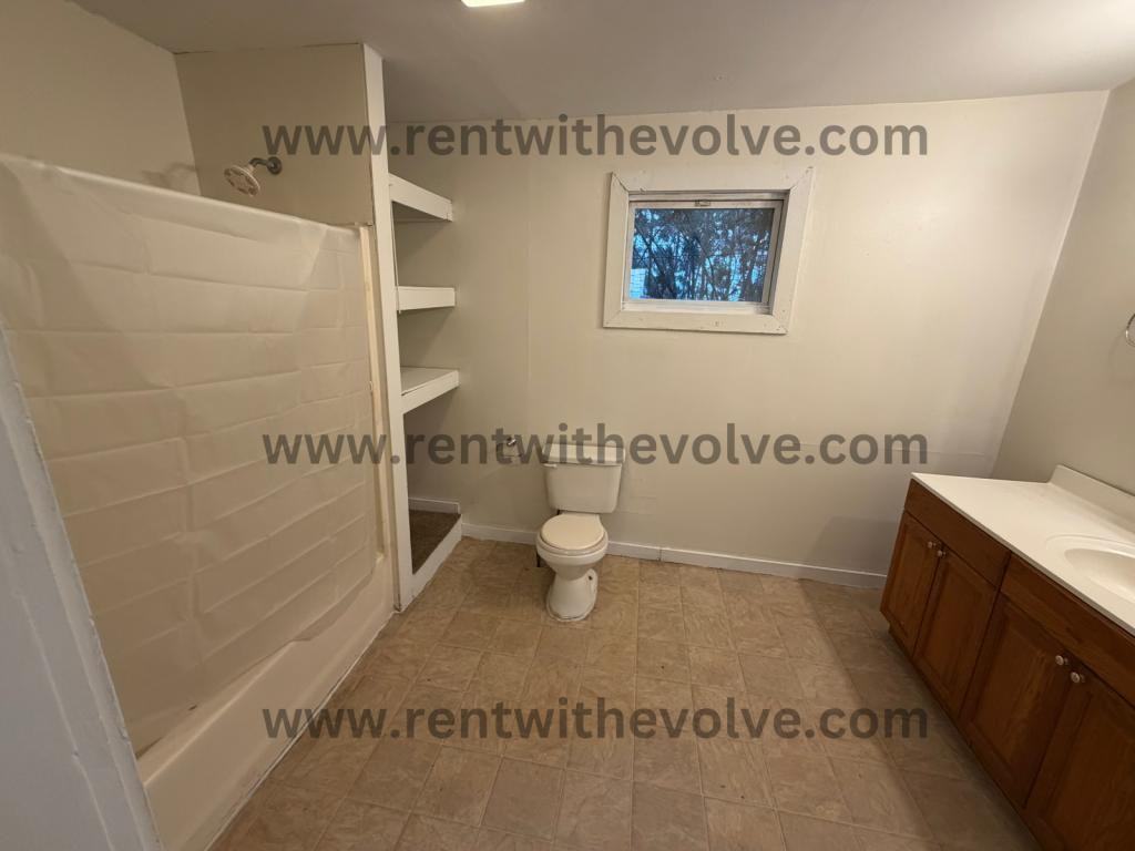 607 South Stone Street - Photo 3 of 5