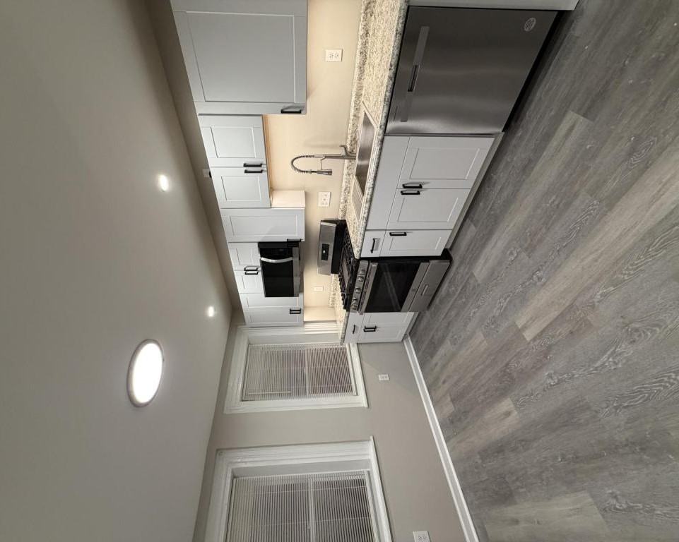 514 3rd Avenue - Photo 2 of 9