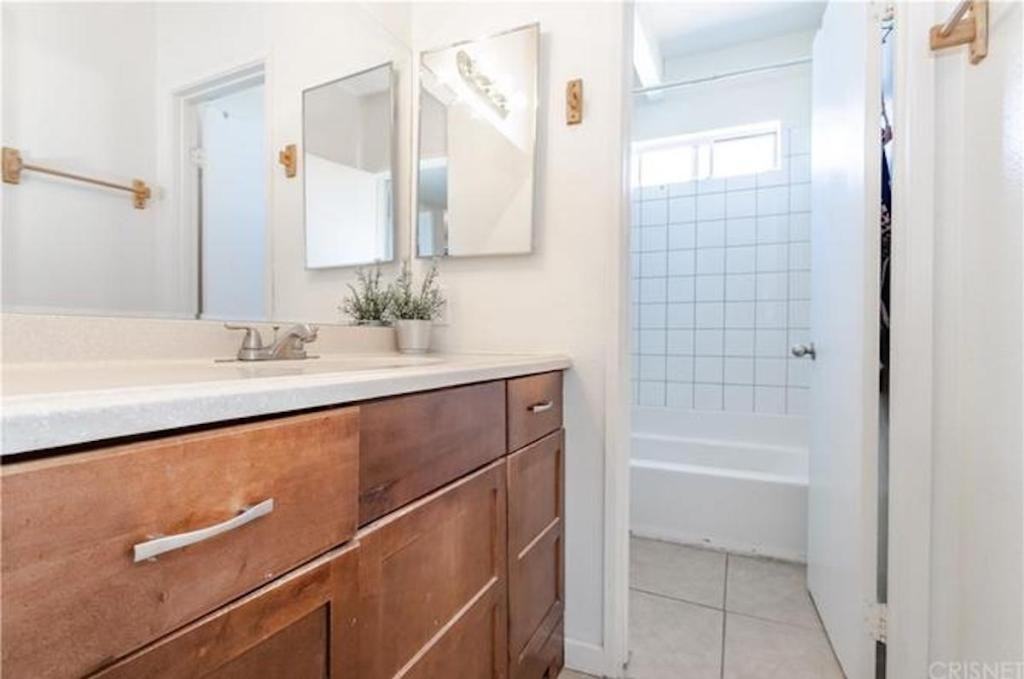 43647 Stanridge Avenue - Photo 6 of 16