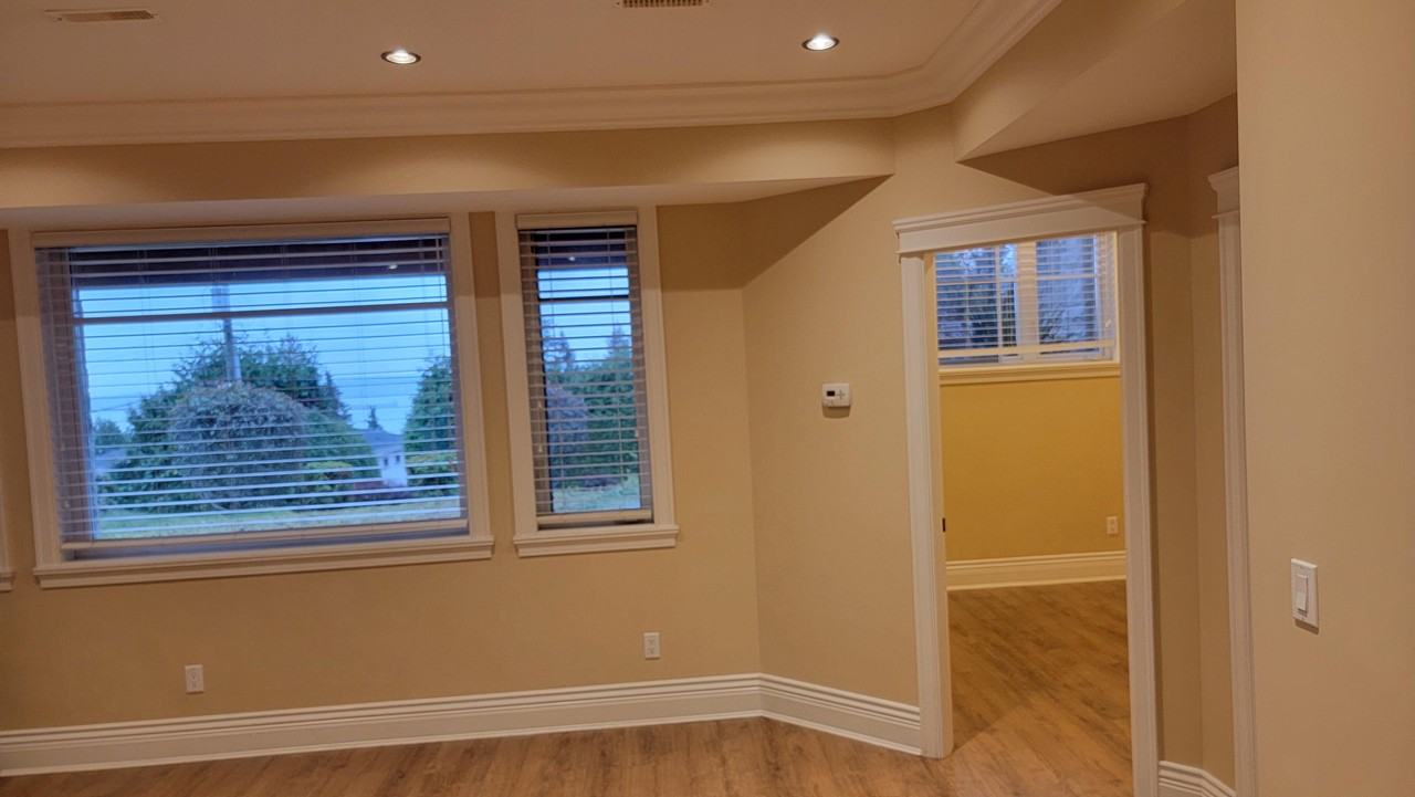 Ottaburn Rd & Queens Ave - Photo 4 of 17