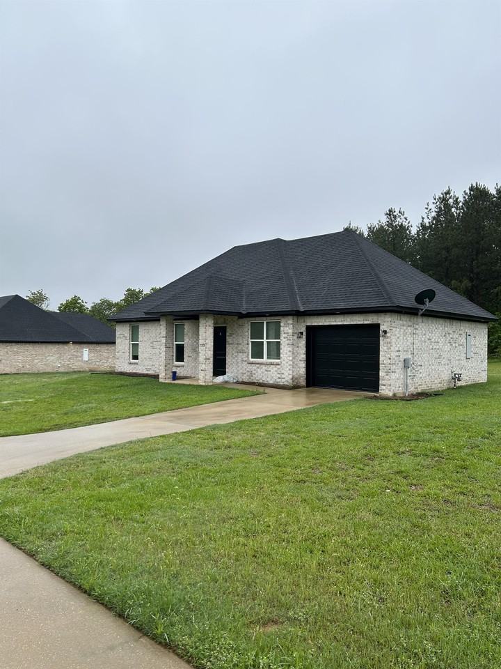 7769 Louisiana Highway 1 - Photo 2 of 23