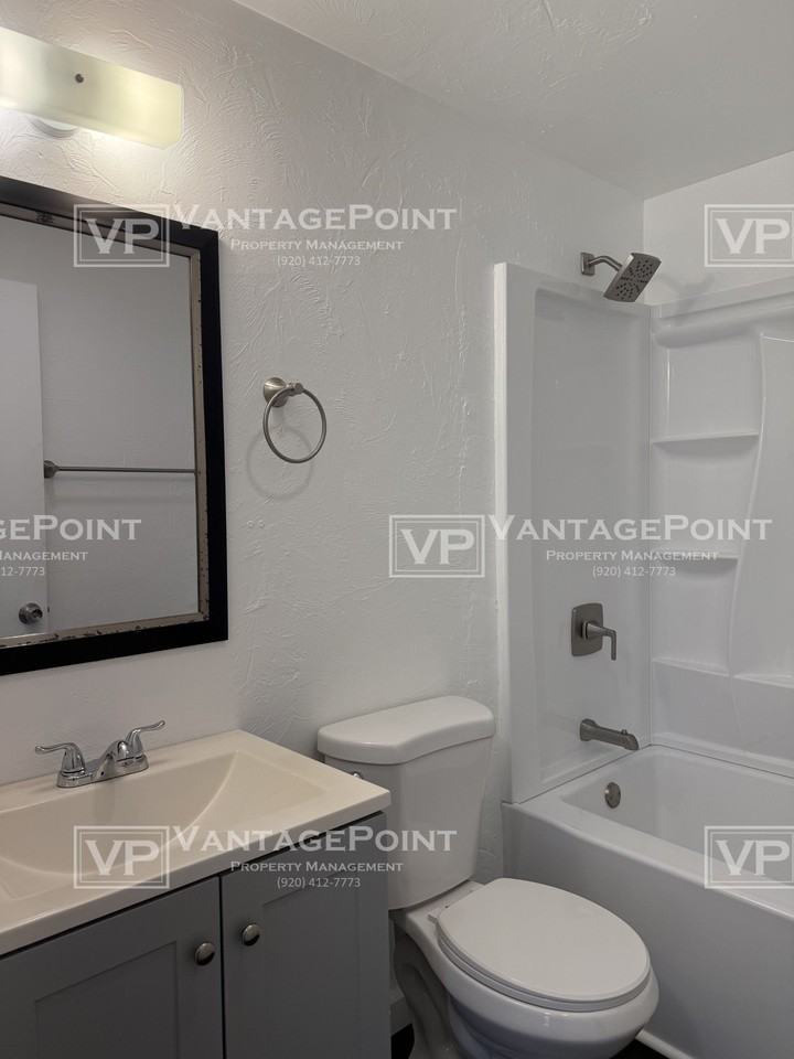 2220 Imperial Ln #B - Photo 5 of 12