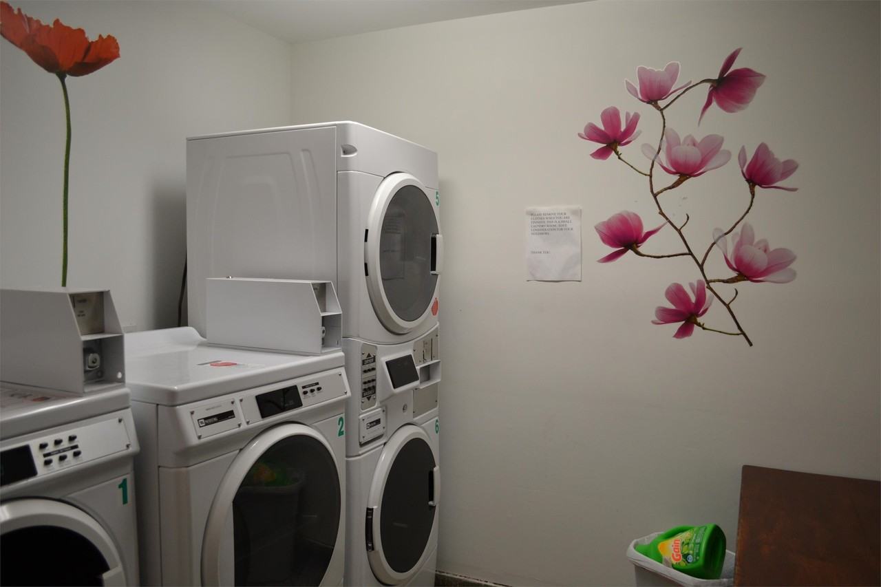 1375 North Ave #W104 - Photo 3 of 13