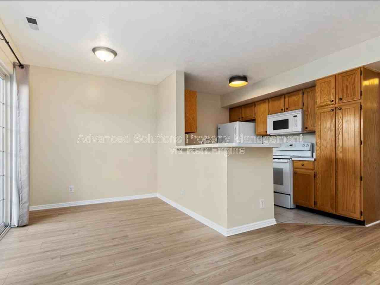 8812 S Wollemi Pine Way - Photo 4 of 21