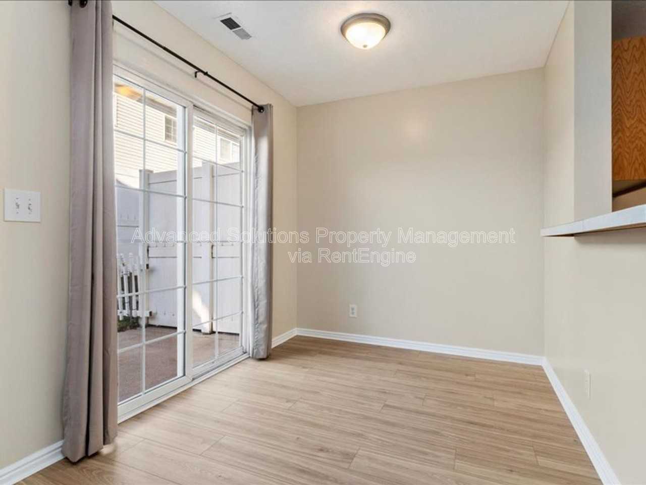 8812 S Wollemi Pine Way - Photo 5 of 21