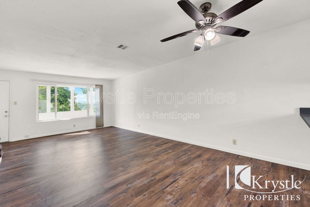 3366 Tennessee Street #11 - Photo 5 of 12