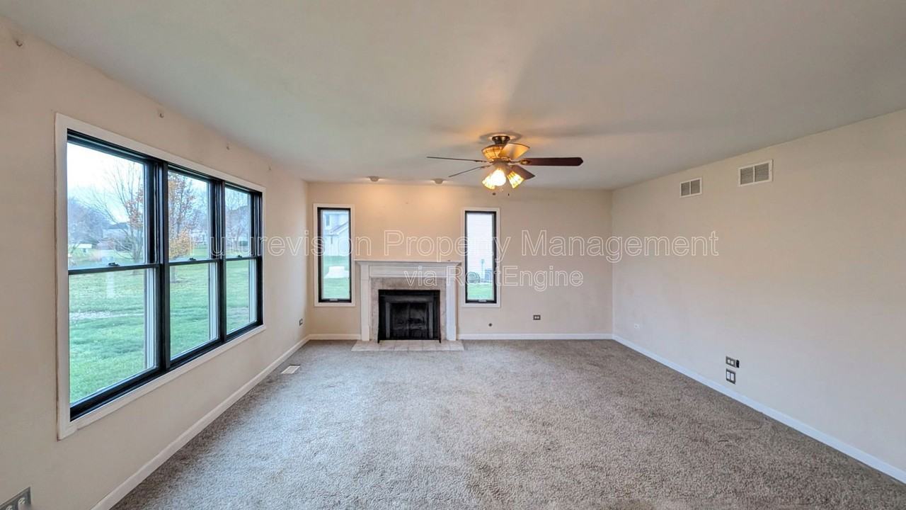 26615 S Kimberly Ln - Photo 7 of 17