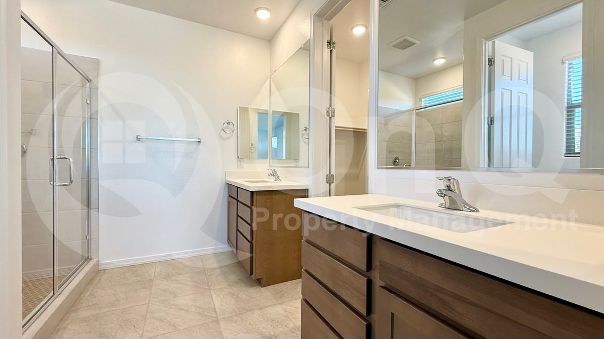 760 West Riparian Drive - Photo 2 of 17