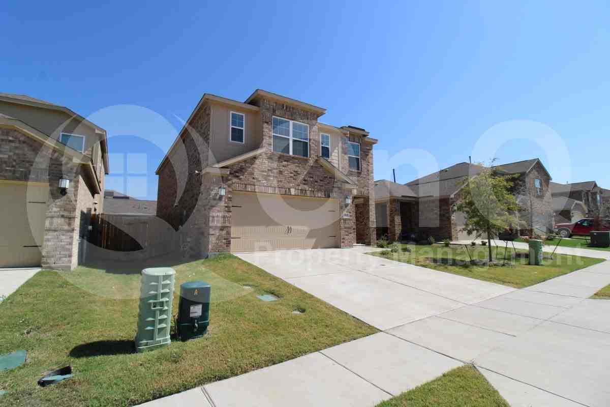 1313 Windemere Way - Photo 2 of 25