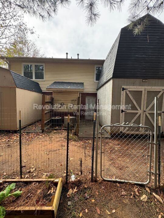 1305 Sweet Pine Drive - Photo 2 of 12