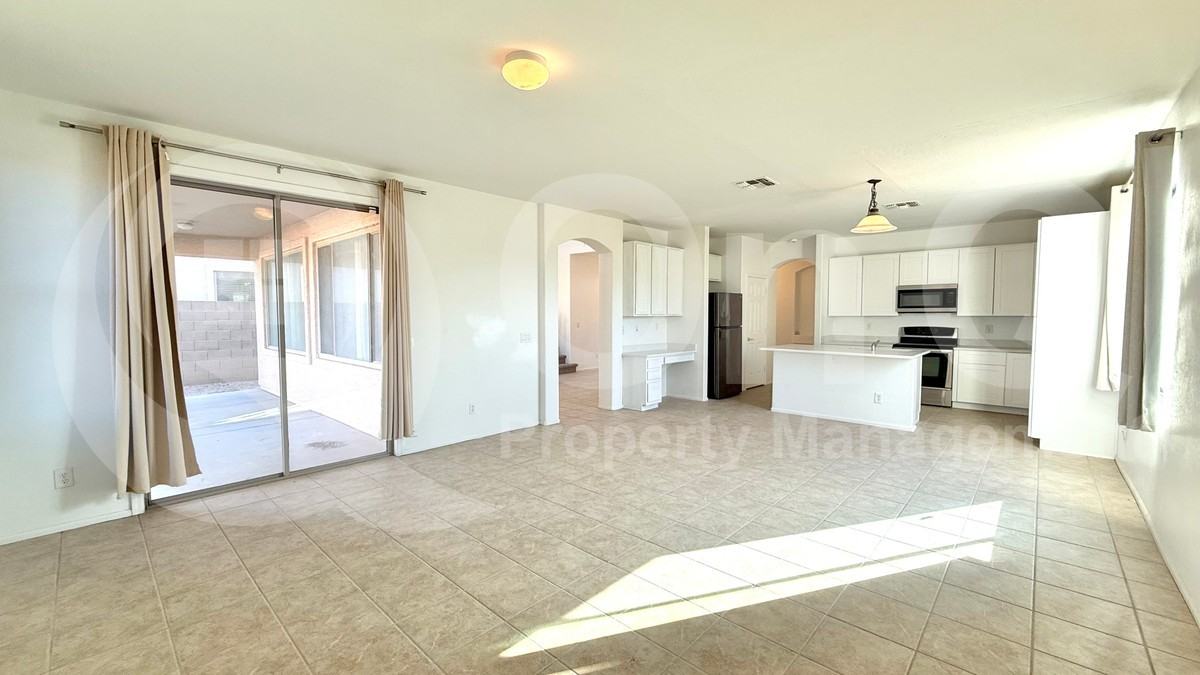 20428 Jones Drive - Photo 6 of 32