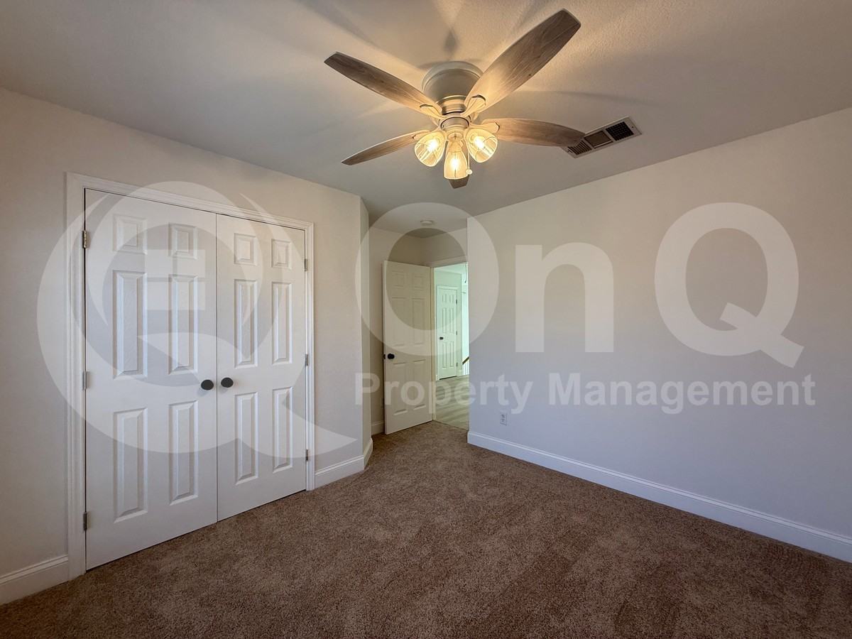 2254 Ash Grove Way - Photo 7 of 23