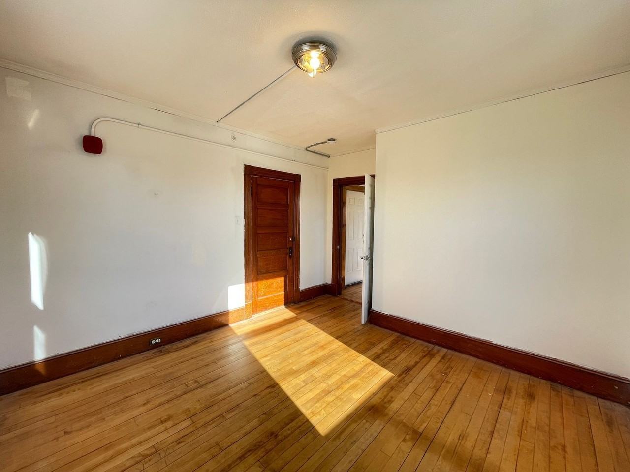 457 Beech St #2 - Photo 3 of 23