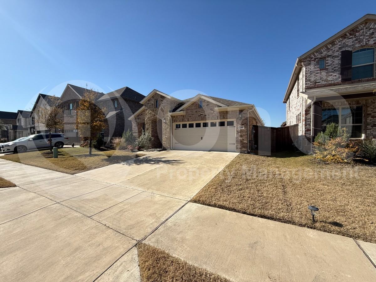 7309 Bronco Bluff - Photo 2 of 22