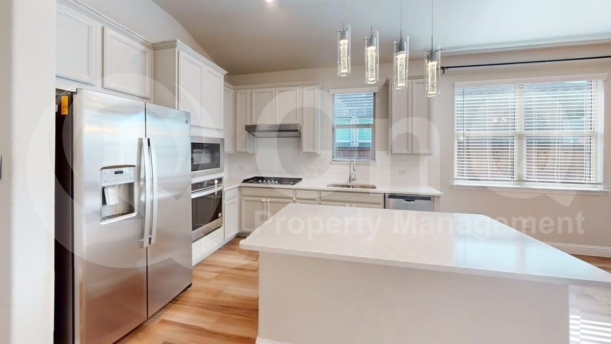 7309 Bronco Bluff - Photo 5 of 22