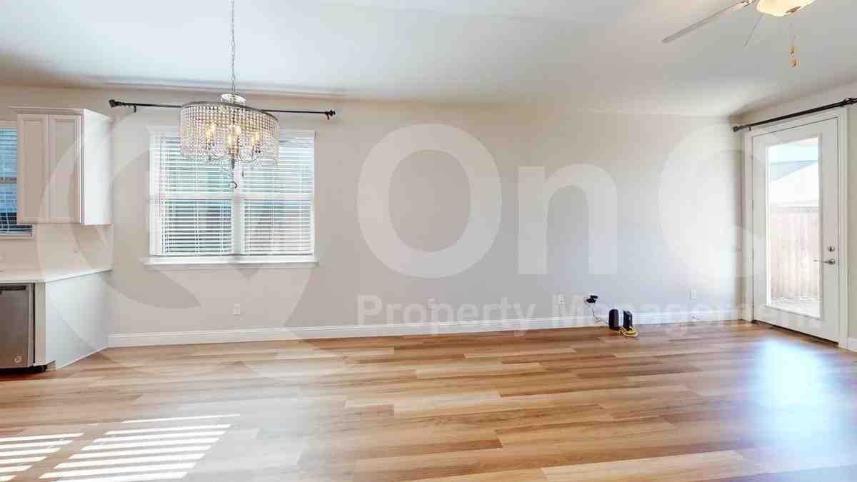 7309 Bronco Bluff - Photo 7 of 22