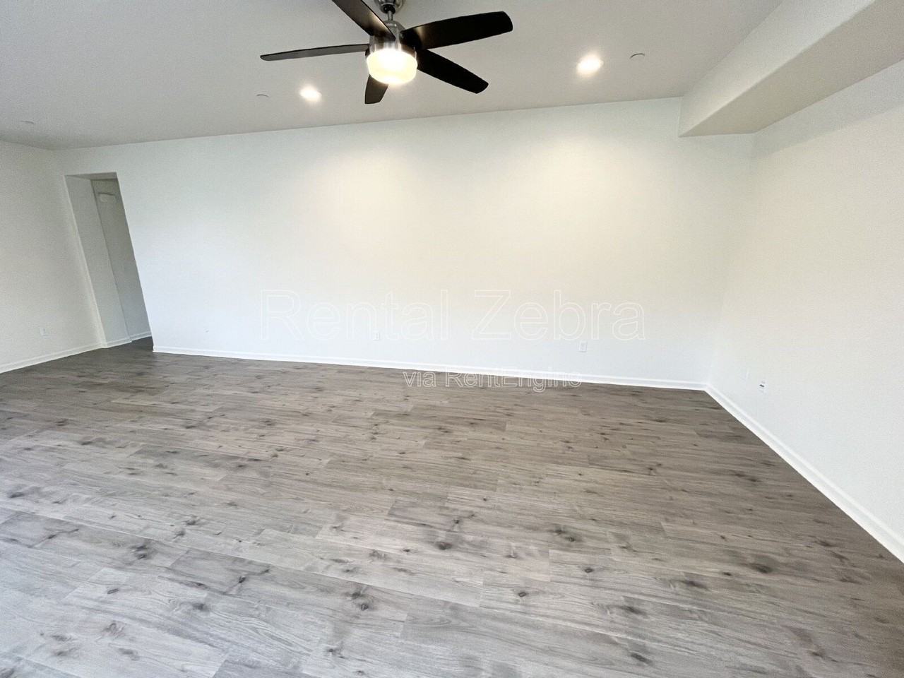 4304 Strathmore Place - Photo 7 of 19