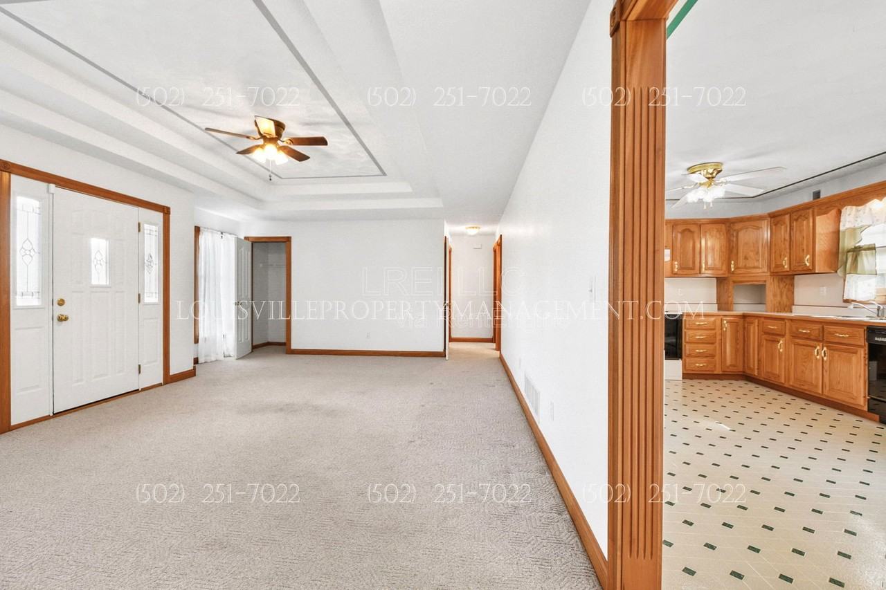 1001 Navajo Dr - Photo 3 of 20