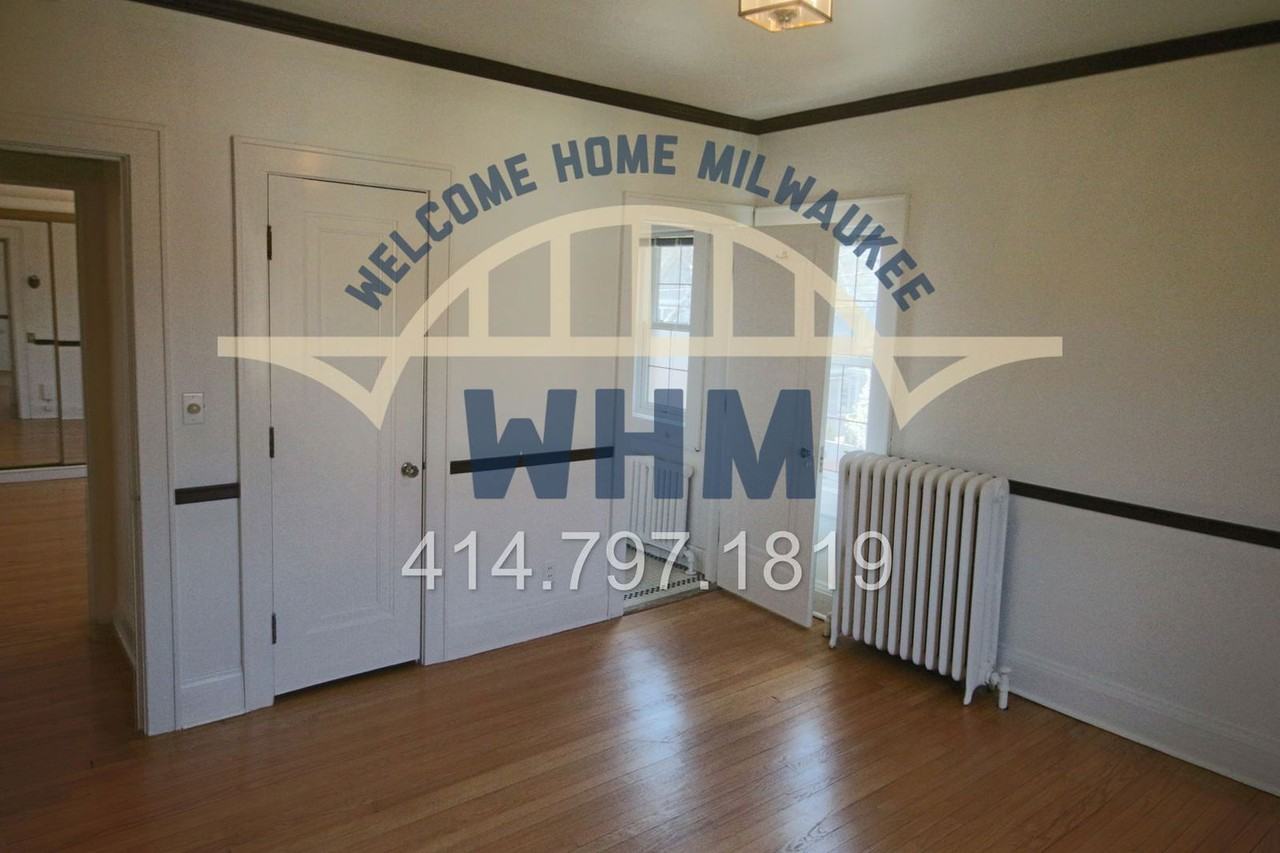 5139 North Cumberland Boulevard - Photo 2 of 17