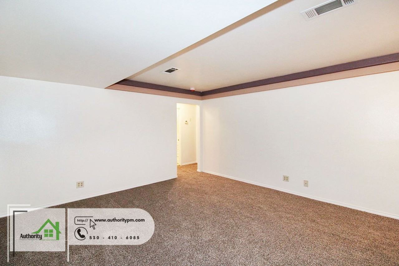 1108 3rd Street - Photo 4 of 19