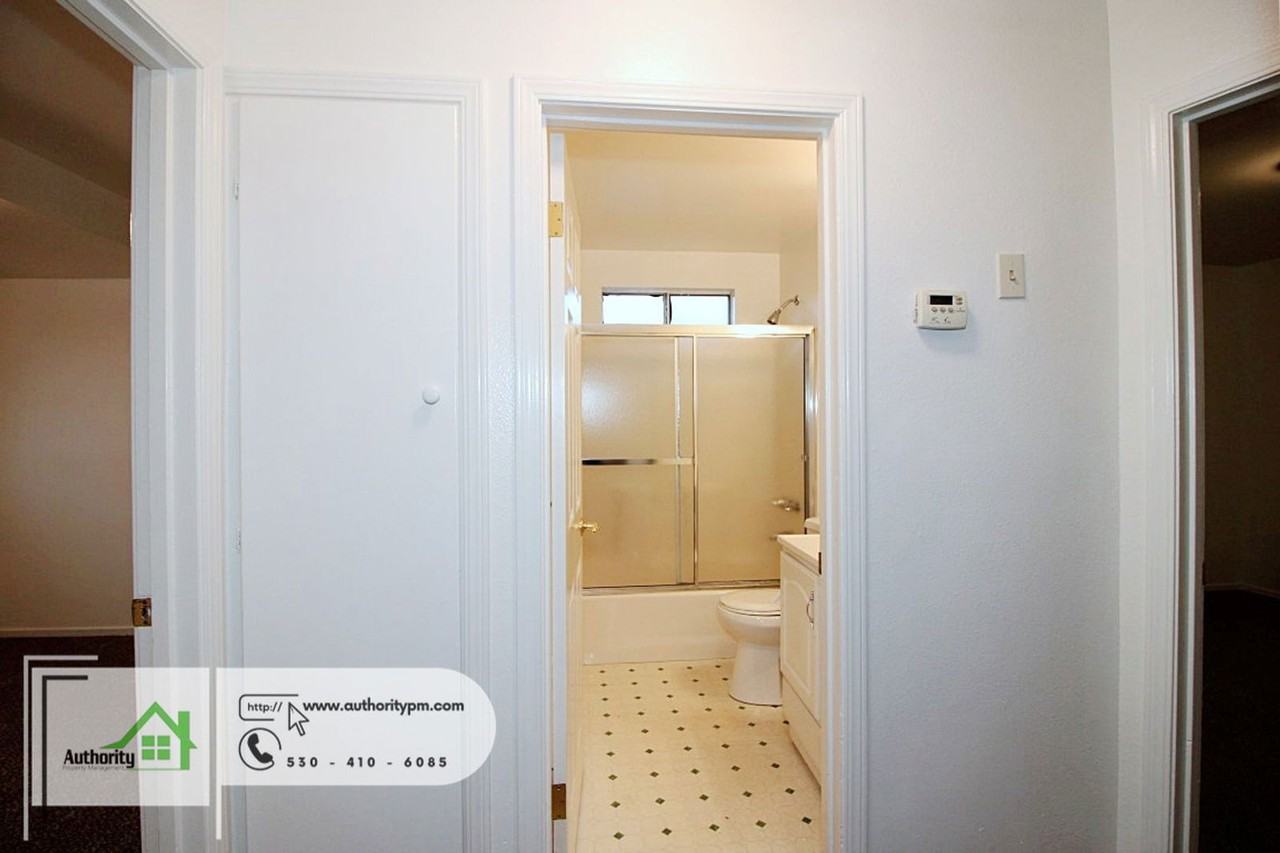 1108 3rd Street - Photo 5 of 19